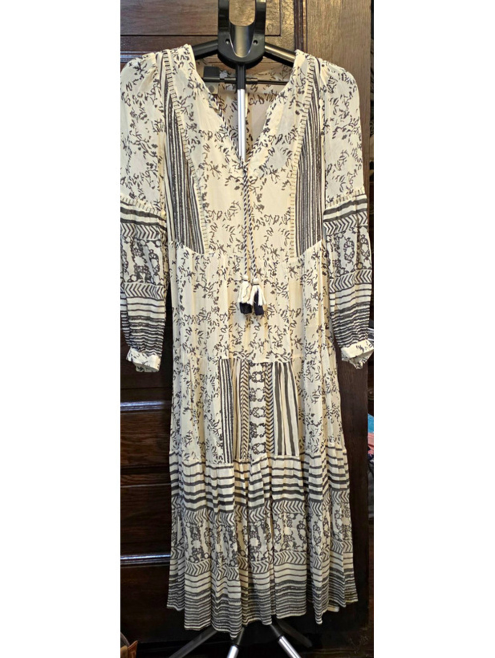 Anthropologie Beige/Black Floral Maxi Dress V-Neck Tie Tassel Balloon Sleeve XS